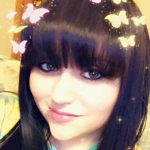 Meet your Posher, Kelli